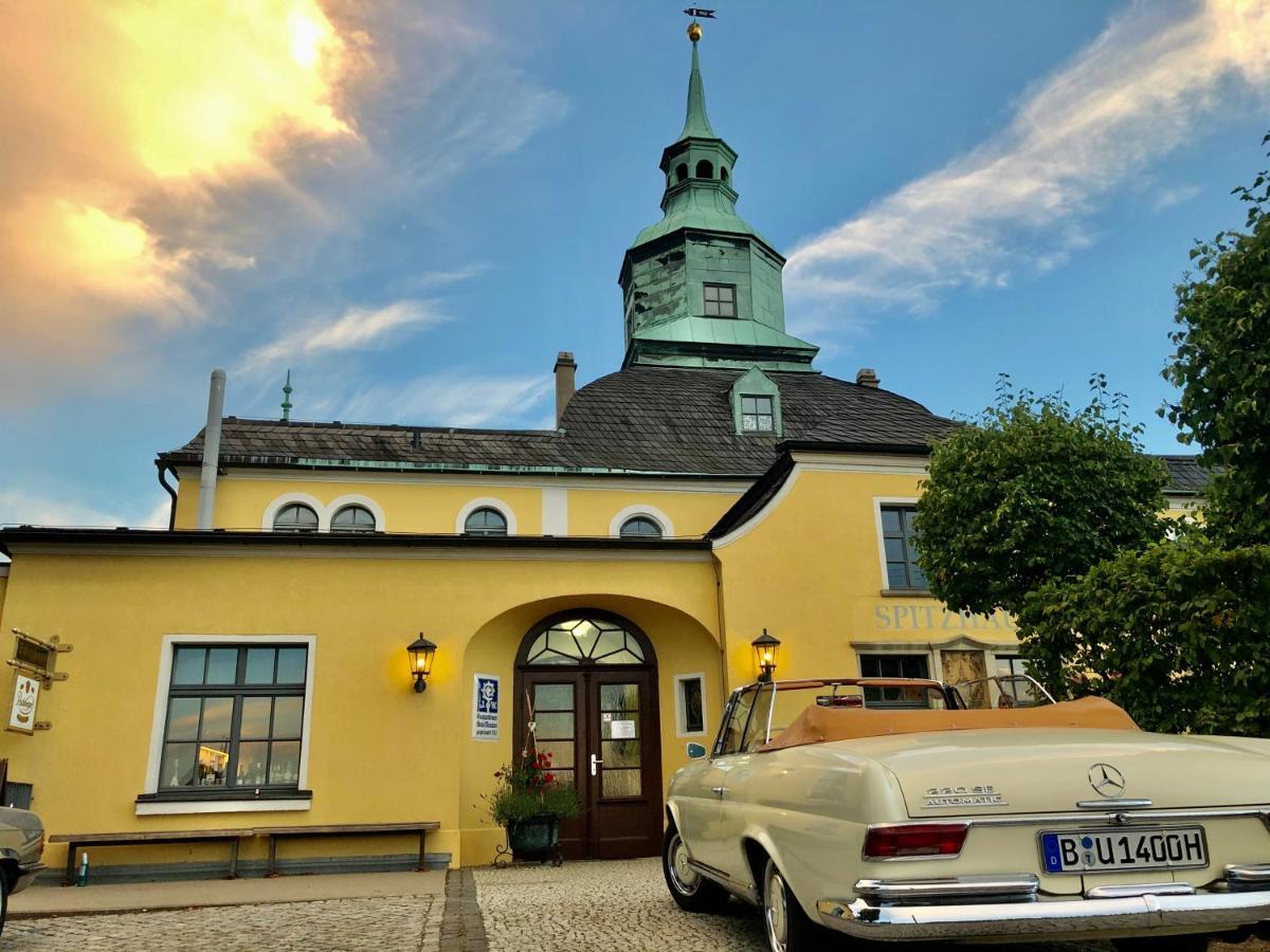 Spitzhaus Hotel Radebeul Exterior foto